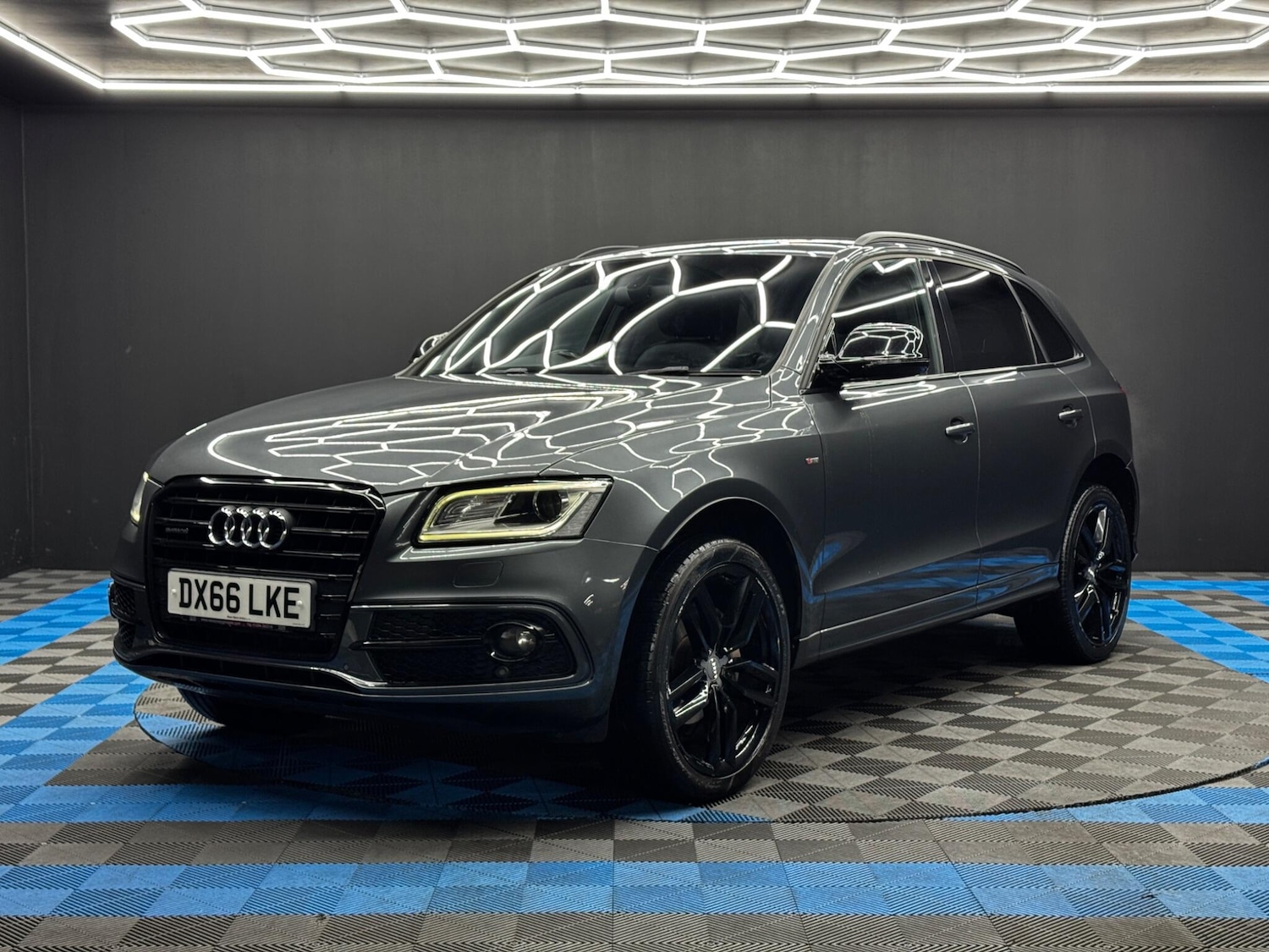 Used Audi Q5 2017 for sale - 76701594: Photo 3