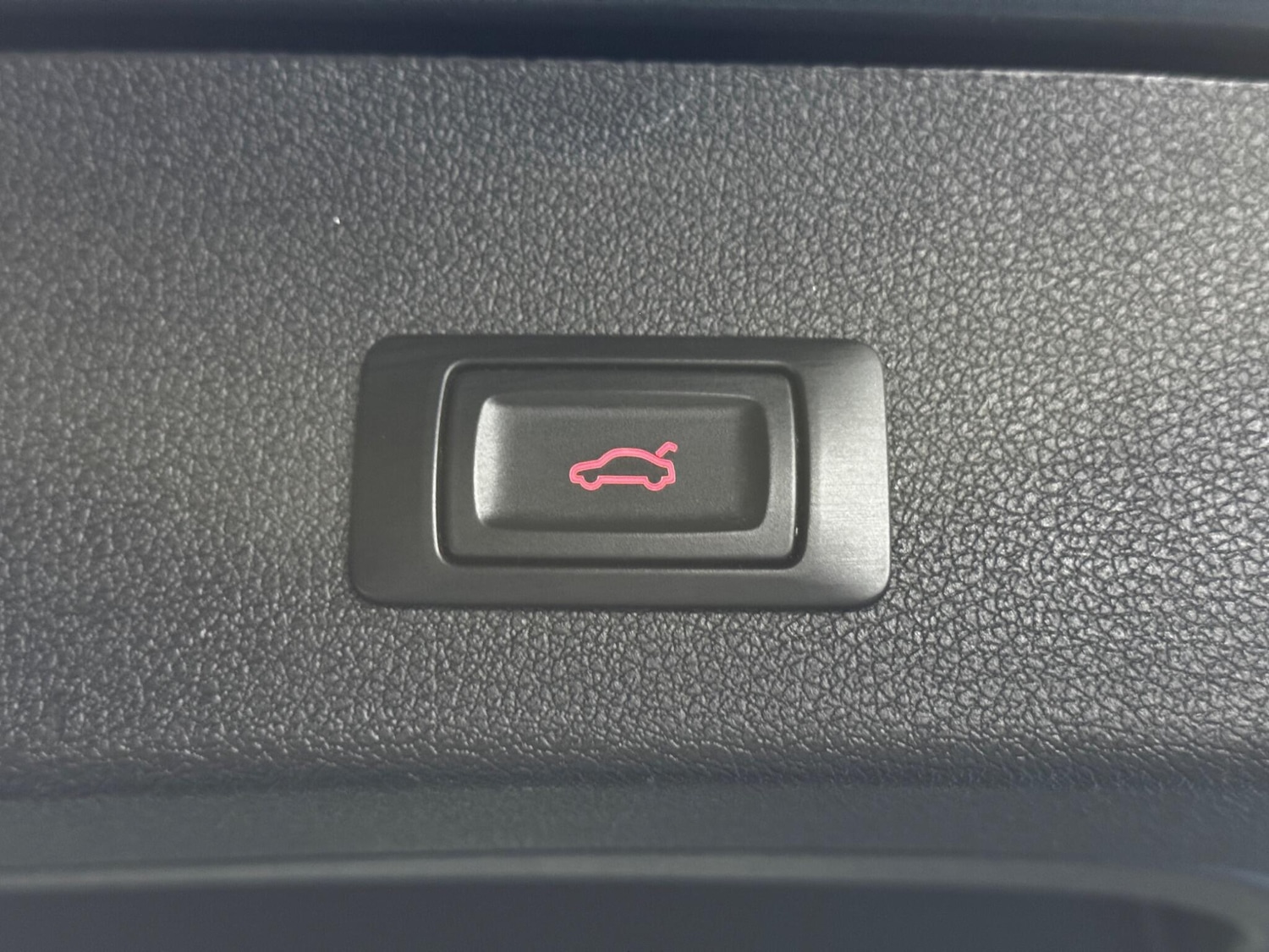 Used Audi Q5 2017 for sale - 76701594: Photo 37