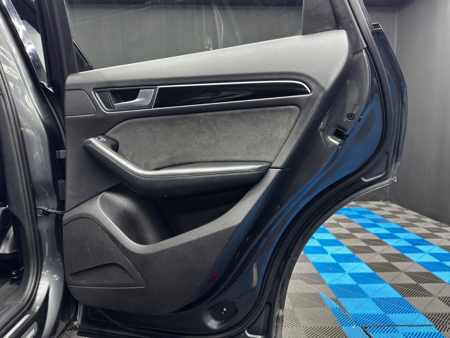 Used Audi Q5 2017 for sale - 76701594: Photo 41