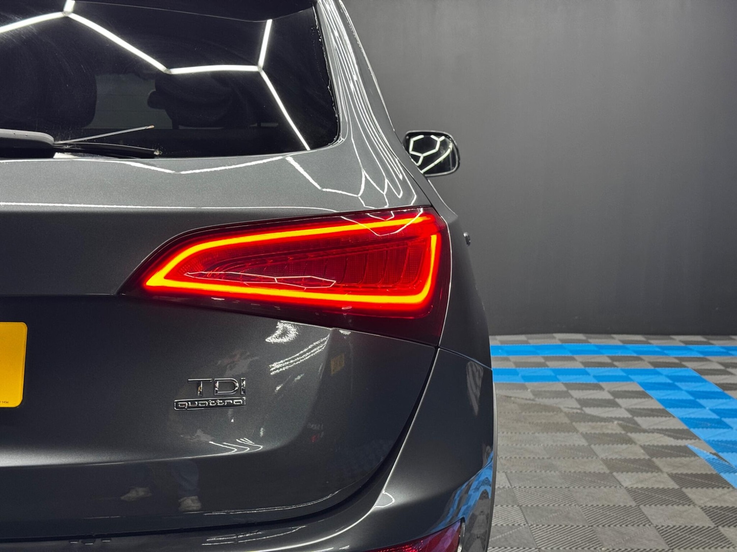 Used Audi Q5 2017 for sale - 76701594: Photo 42