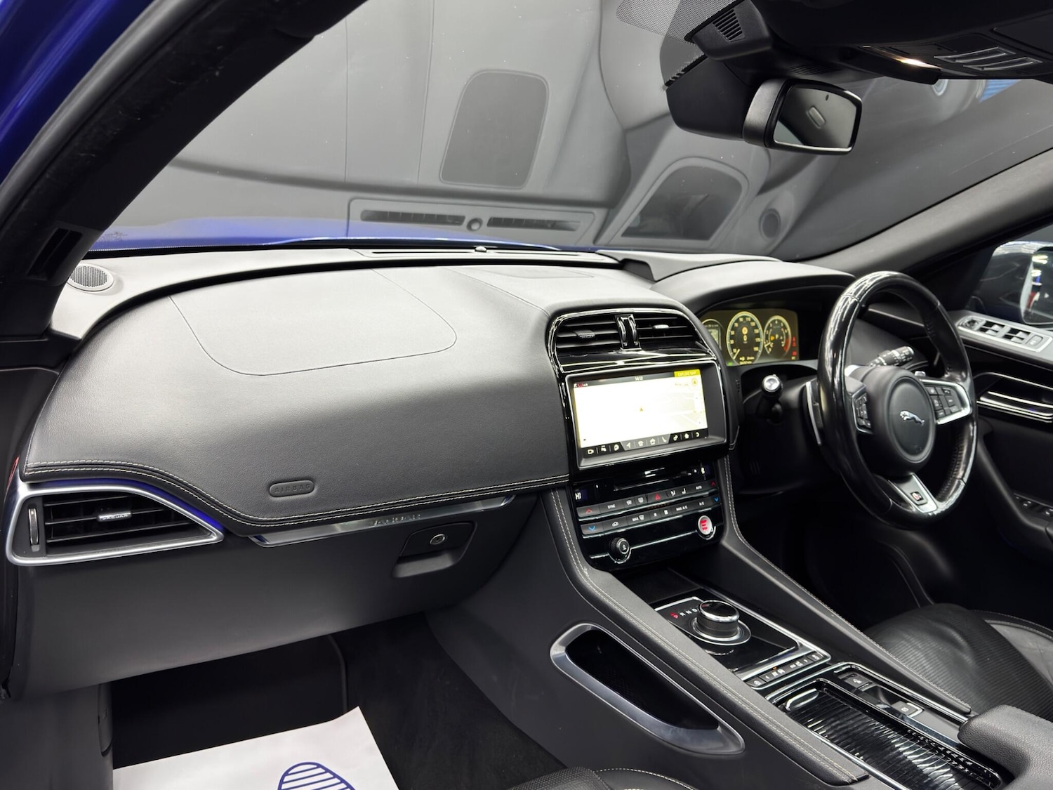 Used Jaguar F-Pace 2019 for sale - 76689135: Photo 11