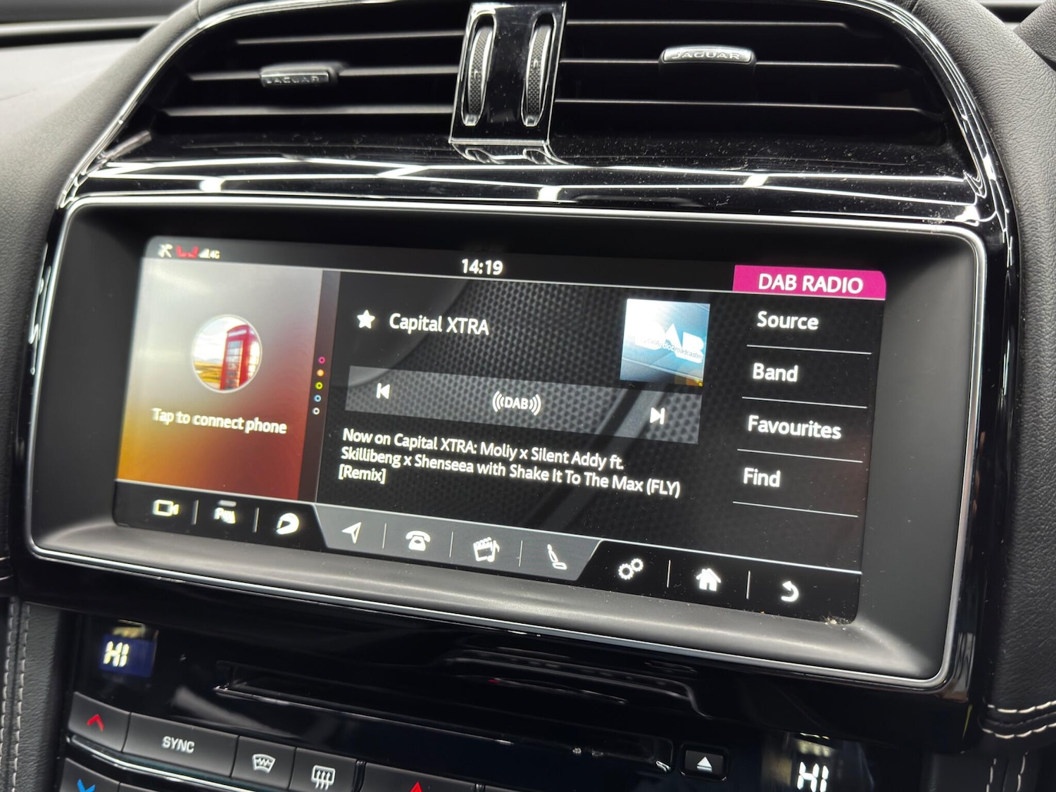 Used Jaguar F-Pace 2019 for sale - 76689135: Photo 31