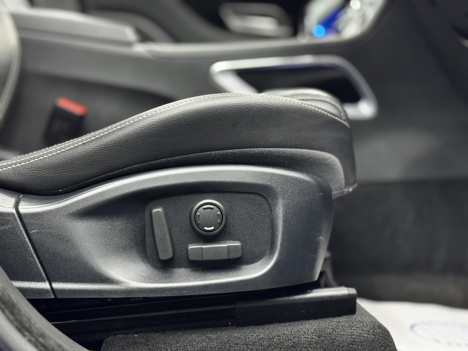 Used Jaguar F-Pace 2019 for sale - 76689135: Photo 47