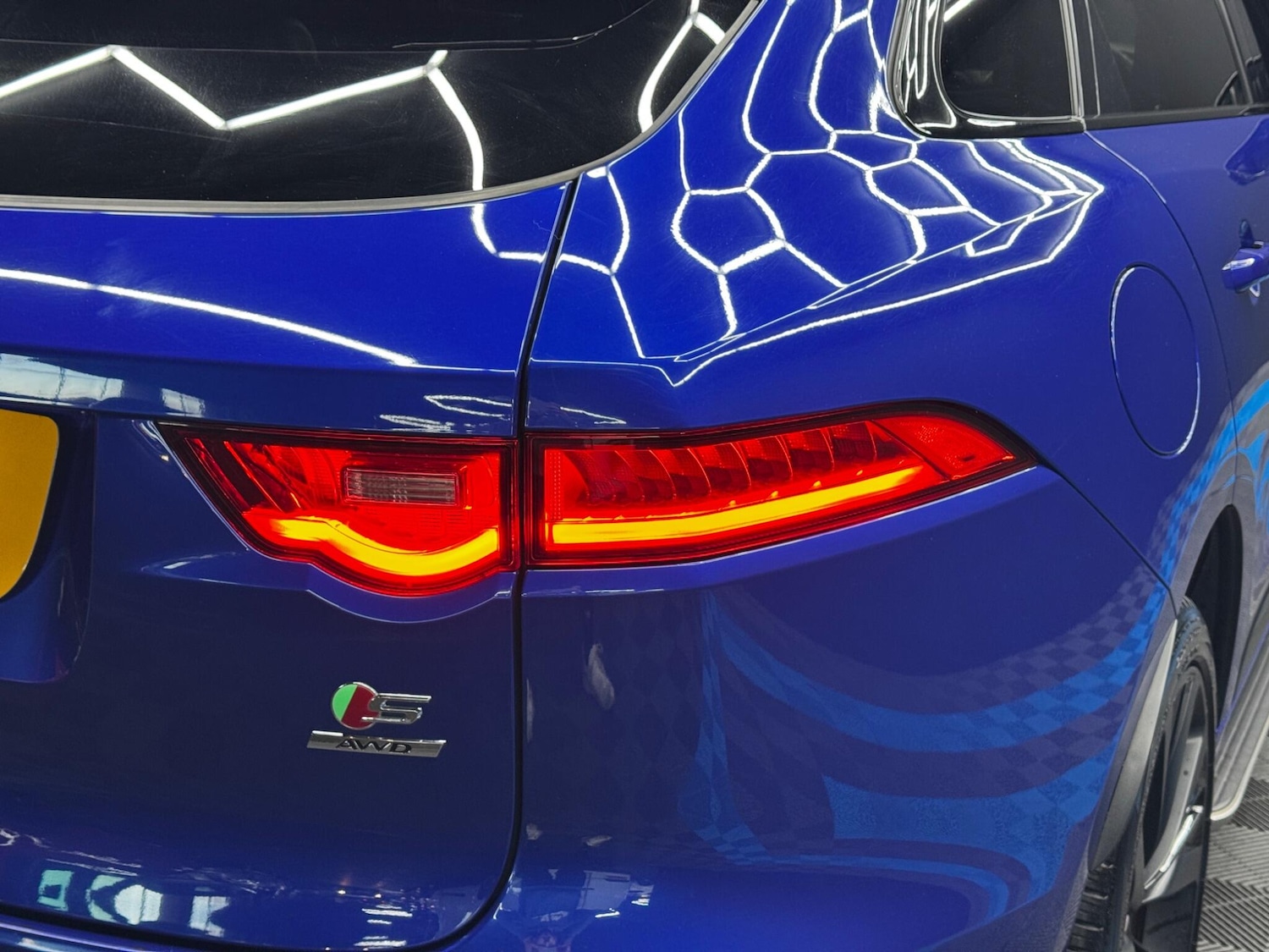 Used Jaguar F-Pace 2019 for sale - 76689135: Photo 50