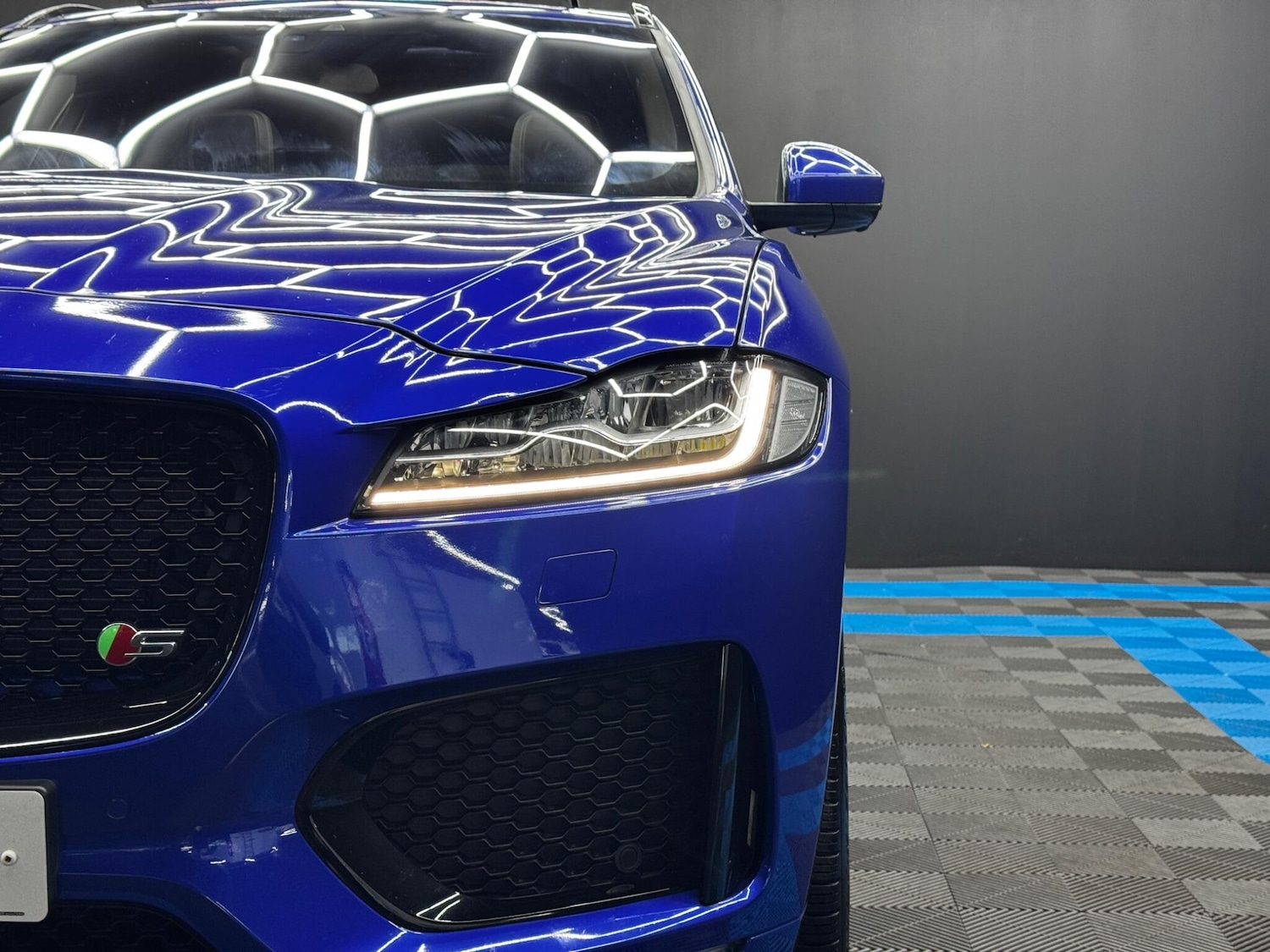 Used Jaguar F-Pace 2019 for sale - 76689135: Photo 51