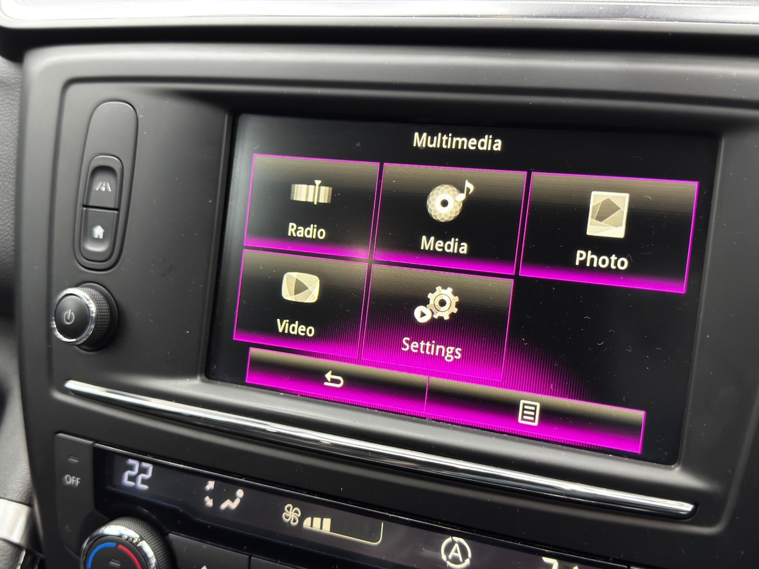 Used Renault Kadjar 2018 for sale - 76498907: Photo 31