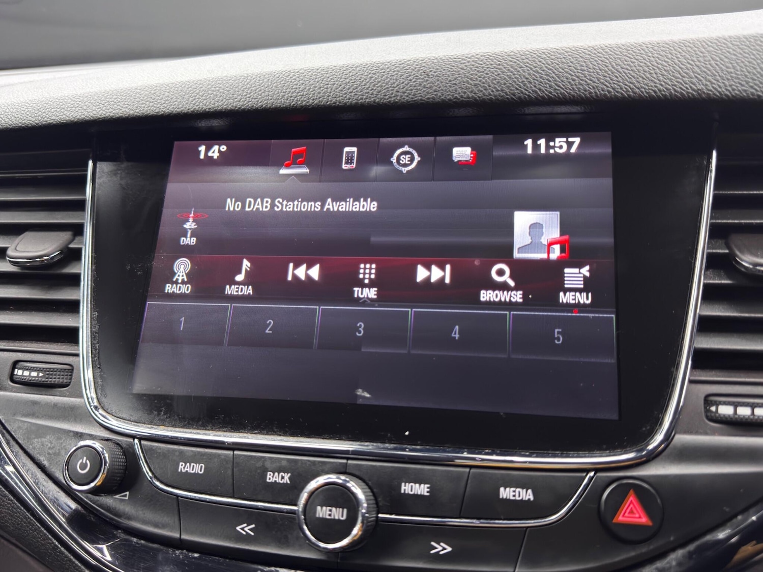 Used Vauxhall Astra 2017 for sale - 76349370: Photo 28