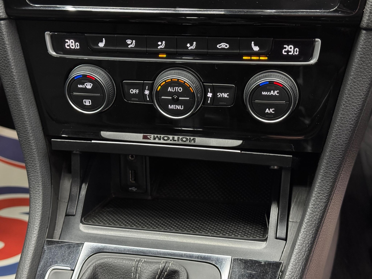 Used Volkswagen Golf 2018 for sale - 77229495: Photo 28