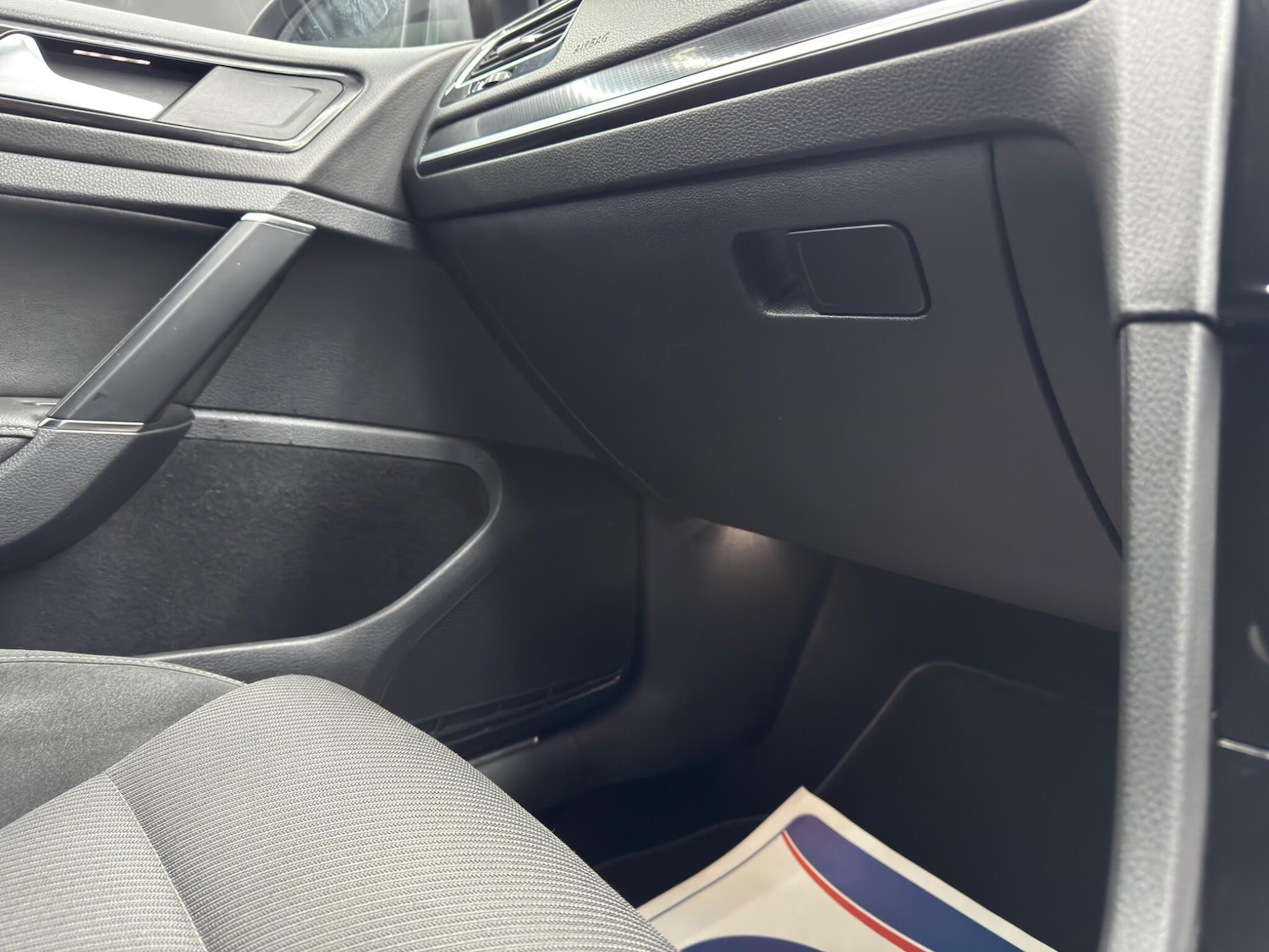 Used Volkswagen Golf 2018 for sale - 77229495: Photo 38