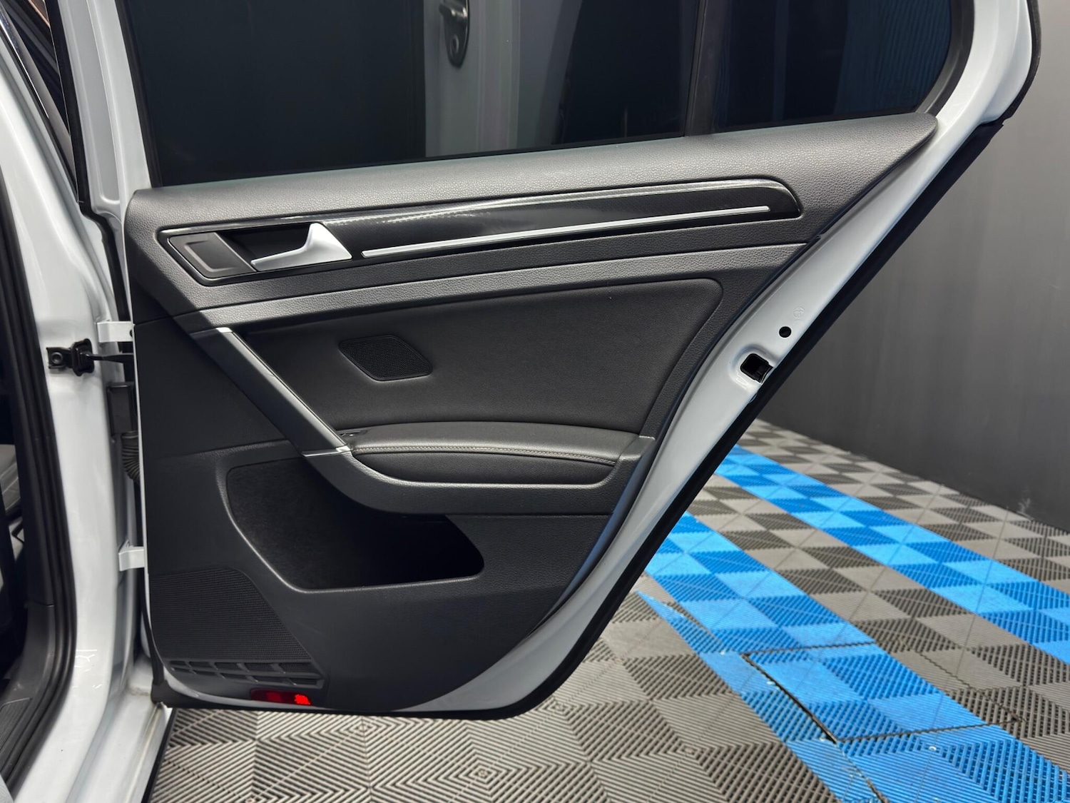 Used Volkswagen Golf 2018 for sale - 77229495: Photo 46