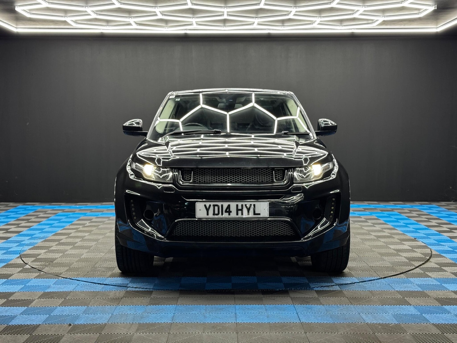 Used Land Rover Range Rover Evoque 2014 for sale - 76646078: Photo 2