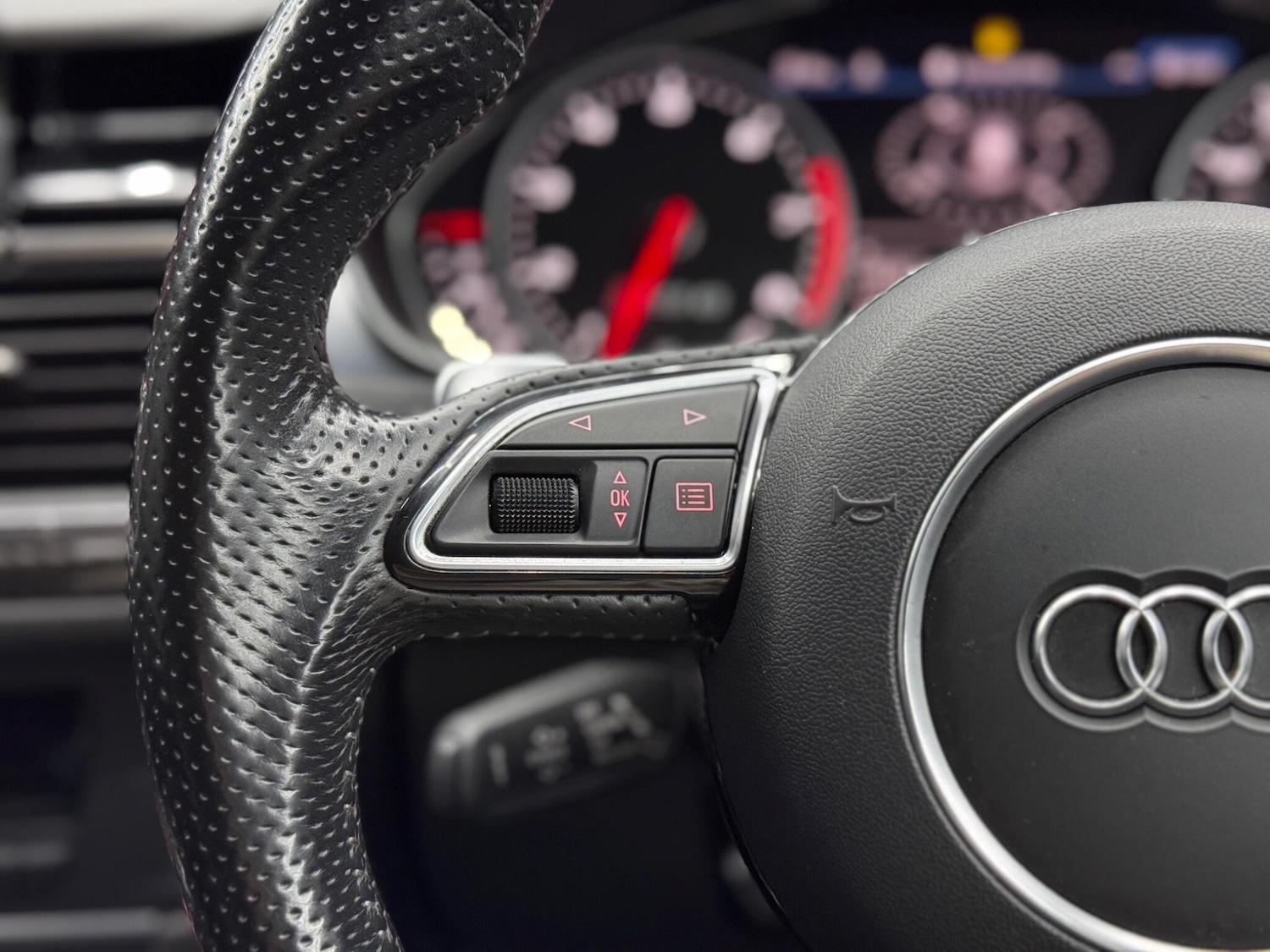 Used Audi RS6 Avant for sale - 76227728: Photo 20