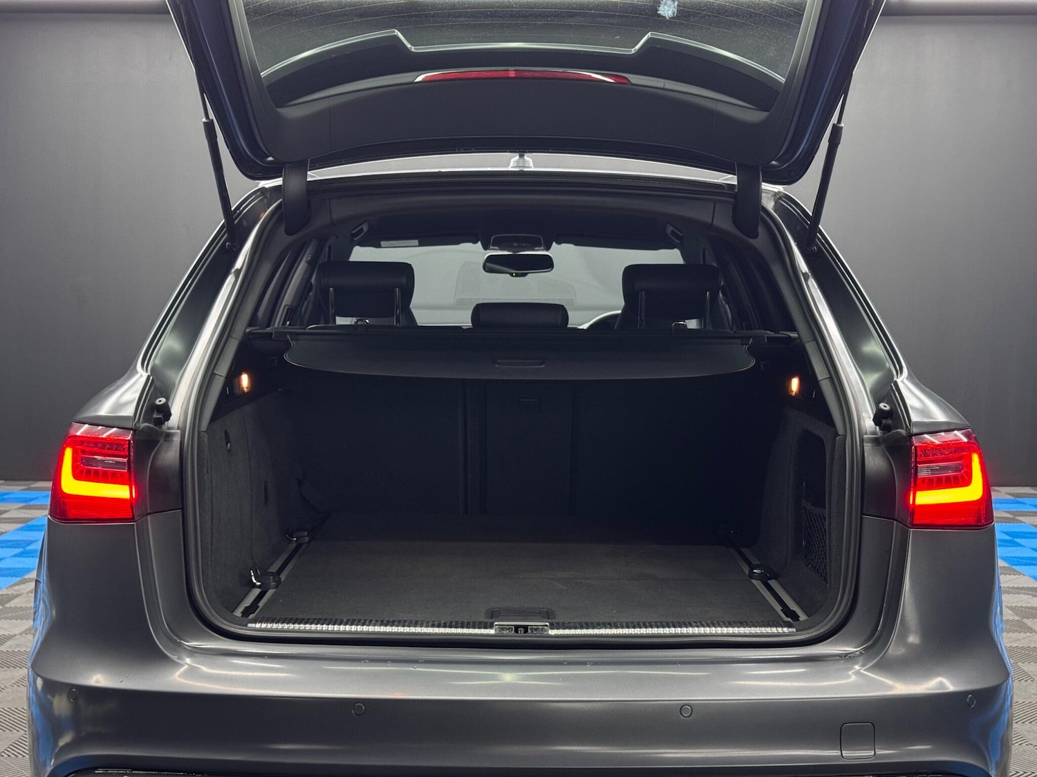 Used Audi RS6 Avant for sale - 76227728: Photo 39