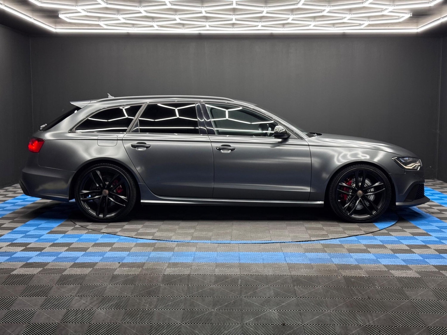 Used Audi RS6 Avant for sale - 76227728: Photo 4