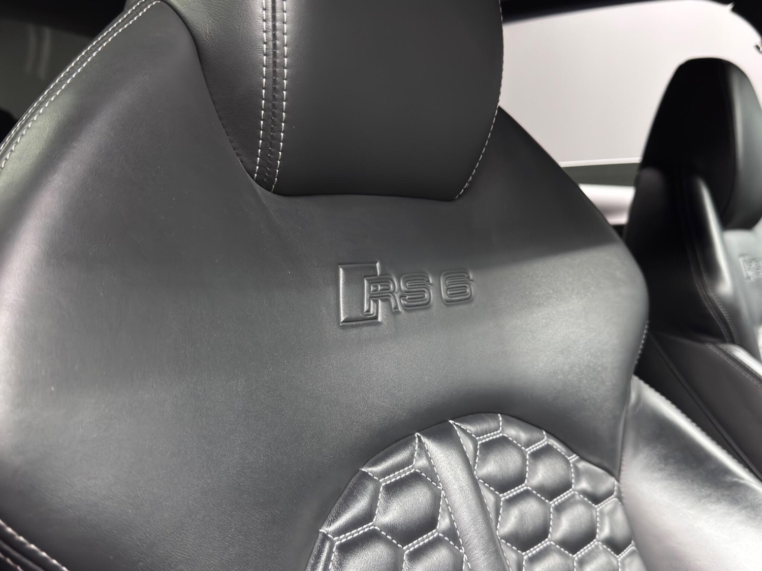 Used Audi RS6 Avant for sale - 76227728: Photo 45