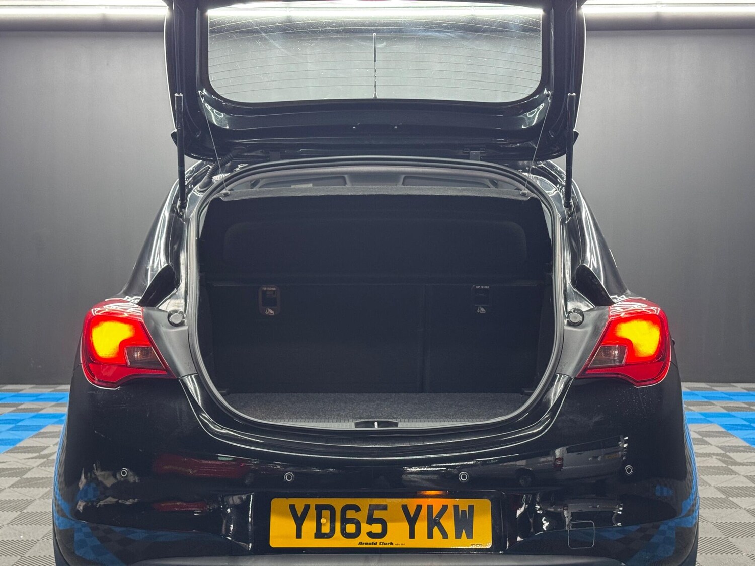 Used Vauxhall Corsa 2015 for sale - 77351891: Photo 34