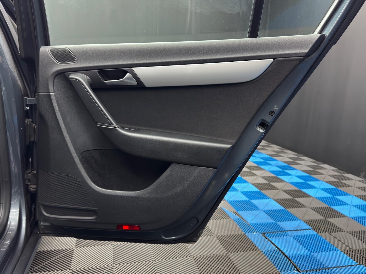 Used Volkswagen Passat 2013 for sale - 77278860: Photo 37