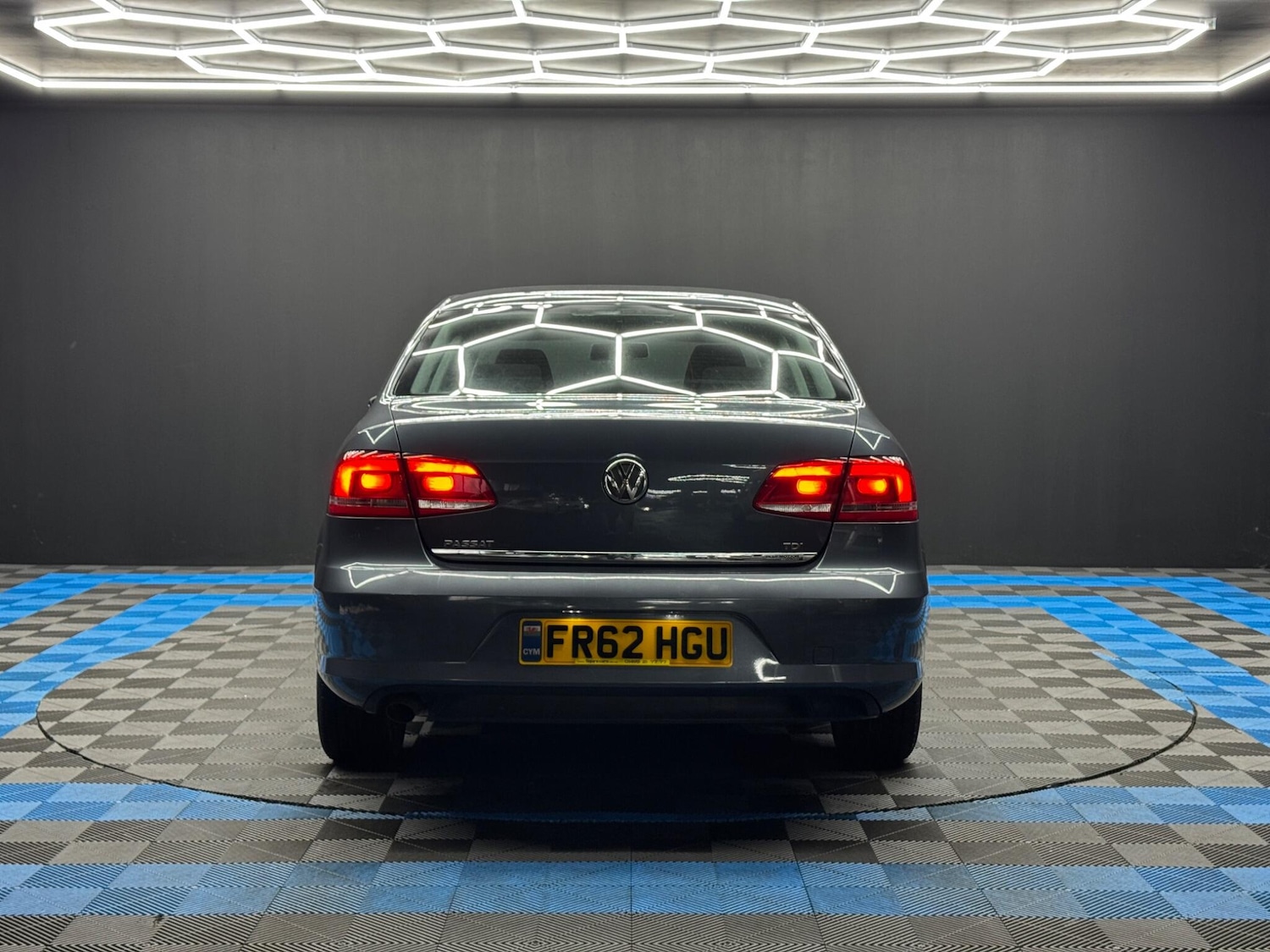 Used Volkswagen Passat 2013 for sale - 77278860: Photo 6