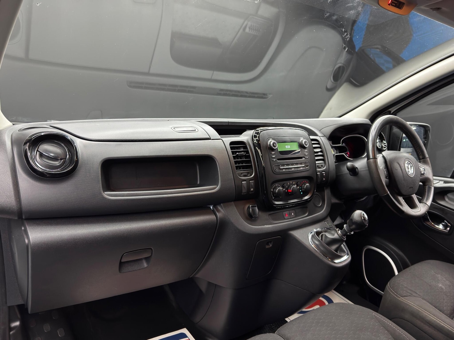 Used Vauxhall Vivaro 2019 for sale - 77279382: Photo 11