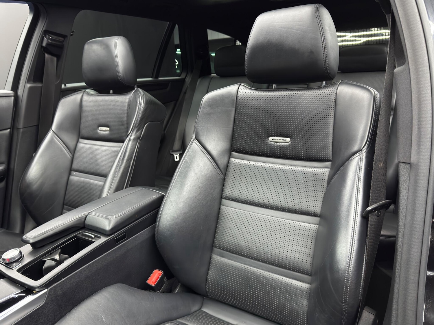 Used Mercedes-Benz E Class 2014 for sale - 77279378: Photo 14