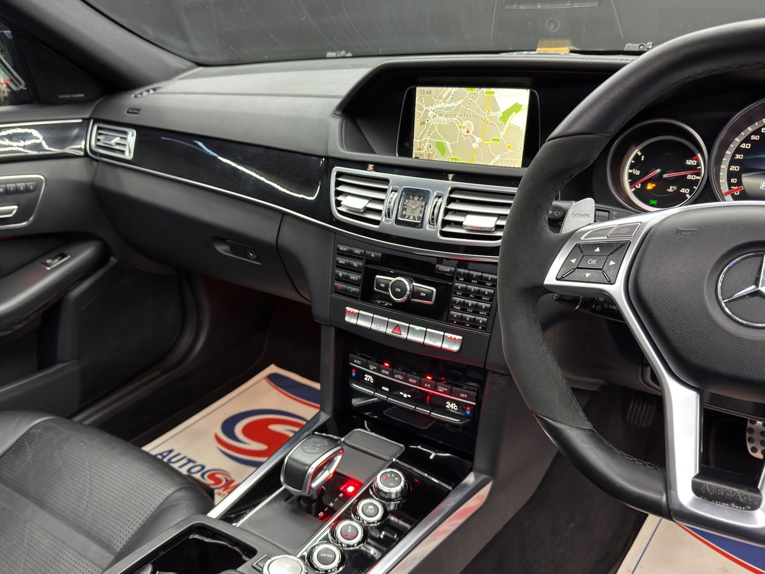 Used Mercedes-Benz E Class 2014 for sale - 77279378: Photo 24