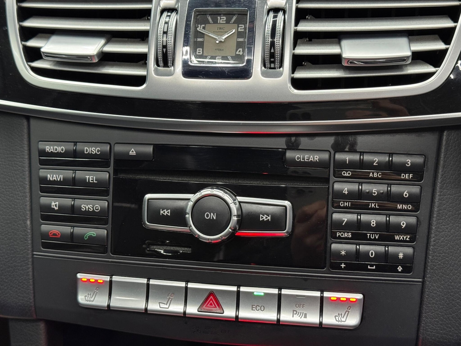 Used Mercedes-Benz E Class 2014 for sale - 77279378: Photo 29