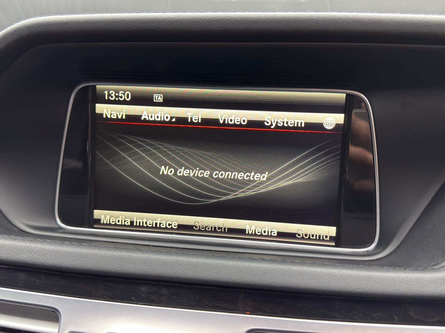 Used Mercedes-Benz E Class 2014 for sale - 77279378: Photo 32