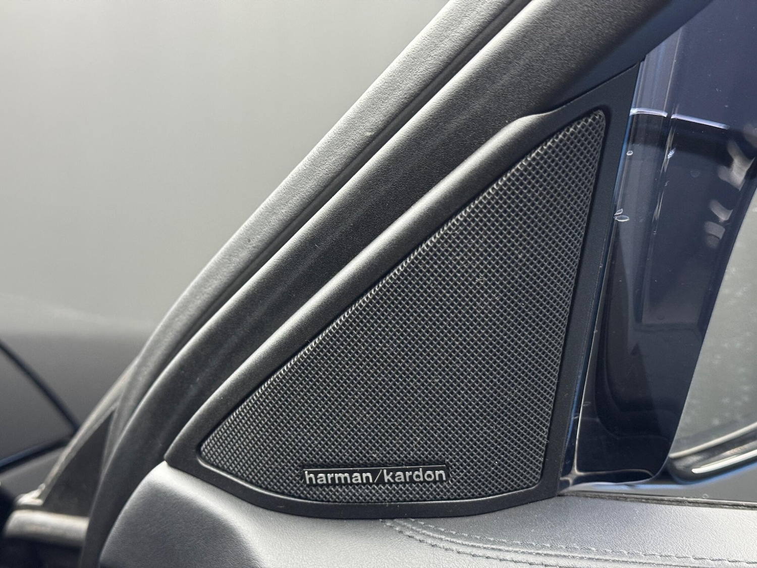 Used Mercedes-Benz E Class 2014 for sale - 77279378: Photo 39