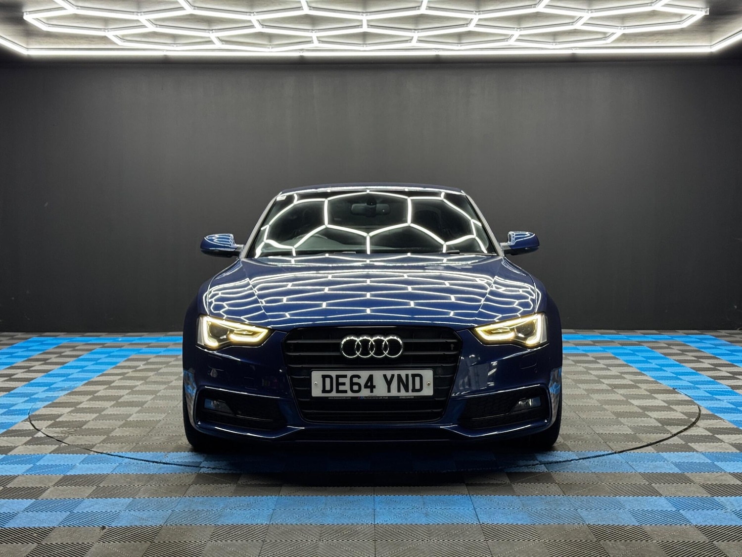 Used Audi A5 2015 for sale - 76714914: Photo 2