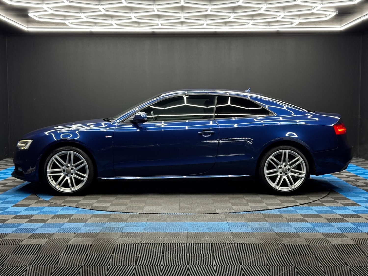 Used Audi A5 2015 for sale - 76714914: Photo 8