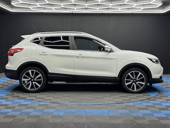 Used Nissan Qashqai 2016 for sale - 75600009: Photo