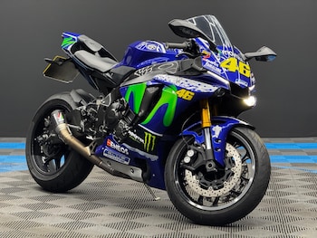 Used Yamaha R1 2017 for sale - bike-78492514: Photo