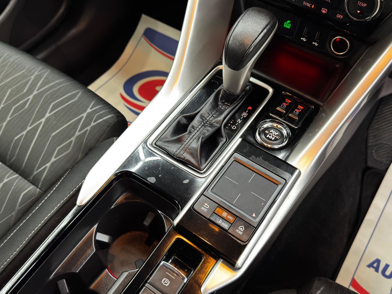 Used Mitsubishi Eclipse Cross 2018 for sale - 76666637: Photo 25