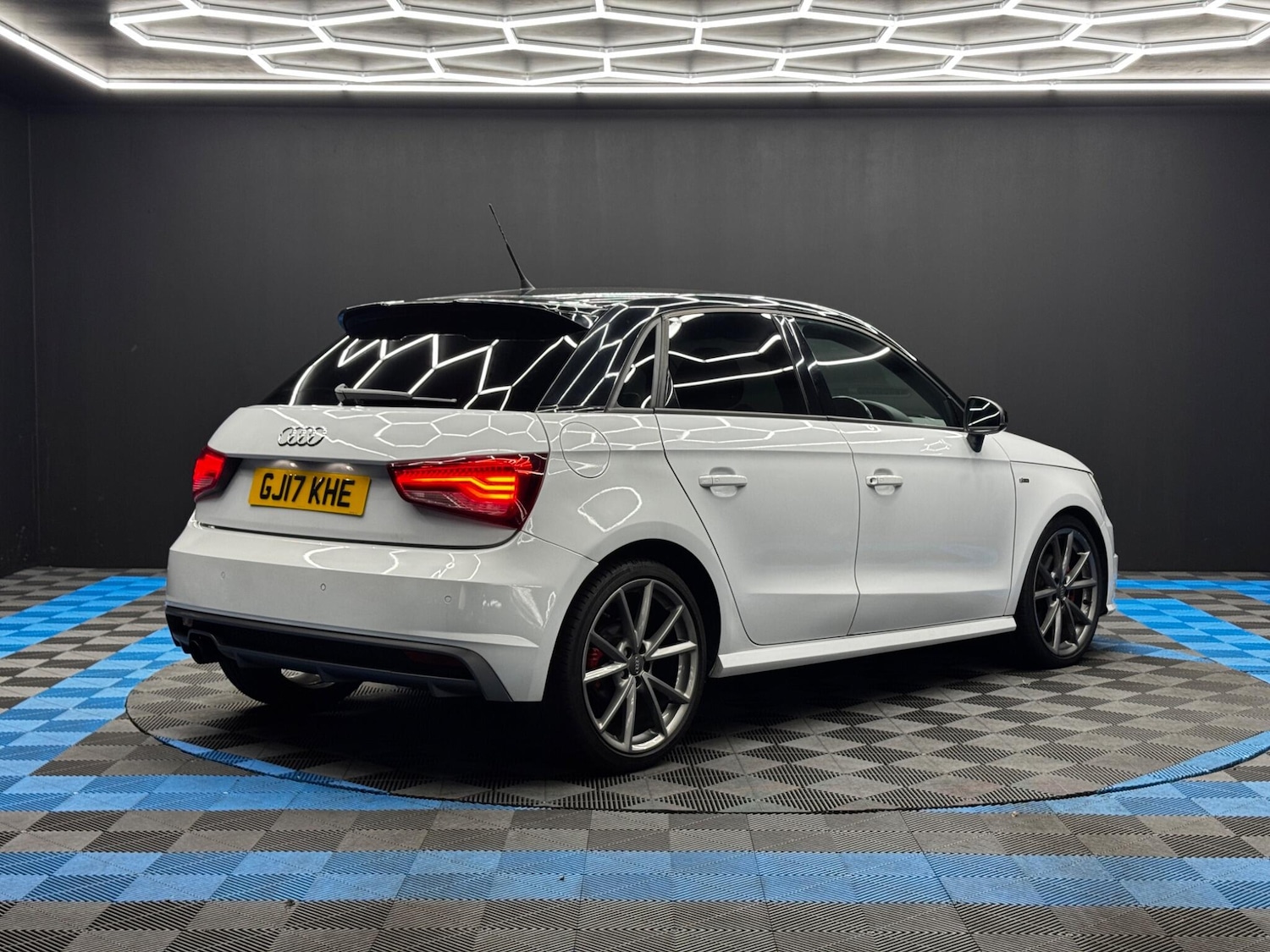 Used Audi A1 2017 for sale - 76573656: Photo 5
