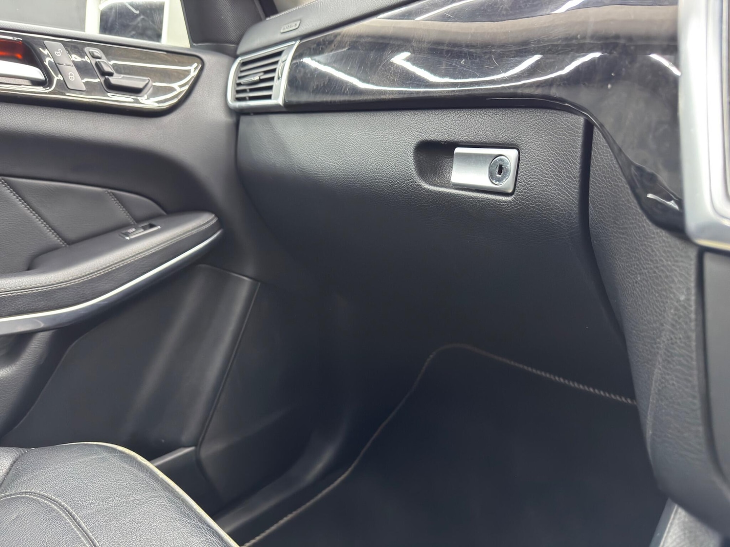 Used Mercedes-Benz GL Class 2013 for sale - 77215862: Photo 37