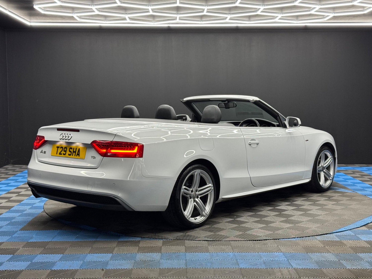 Used Audi A5 2014 for sale - 77992897: Photo 5