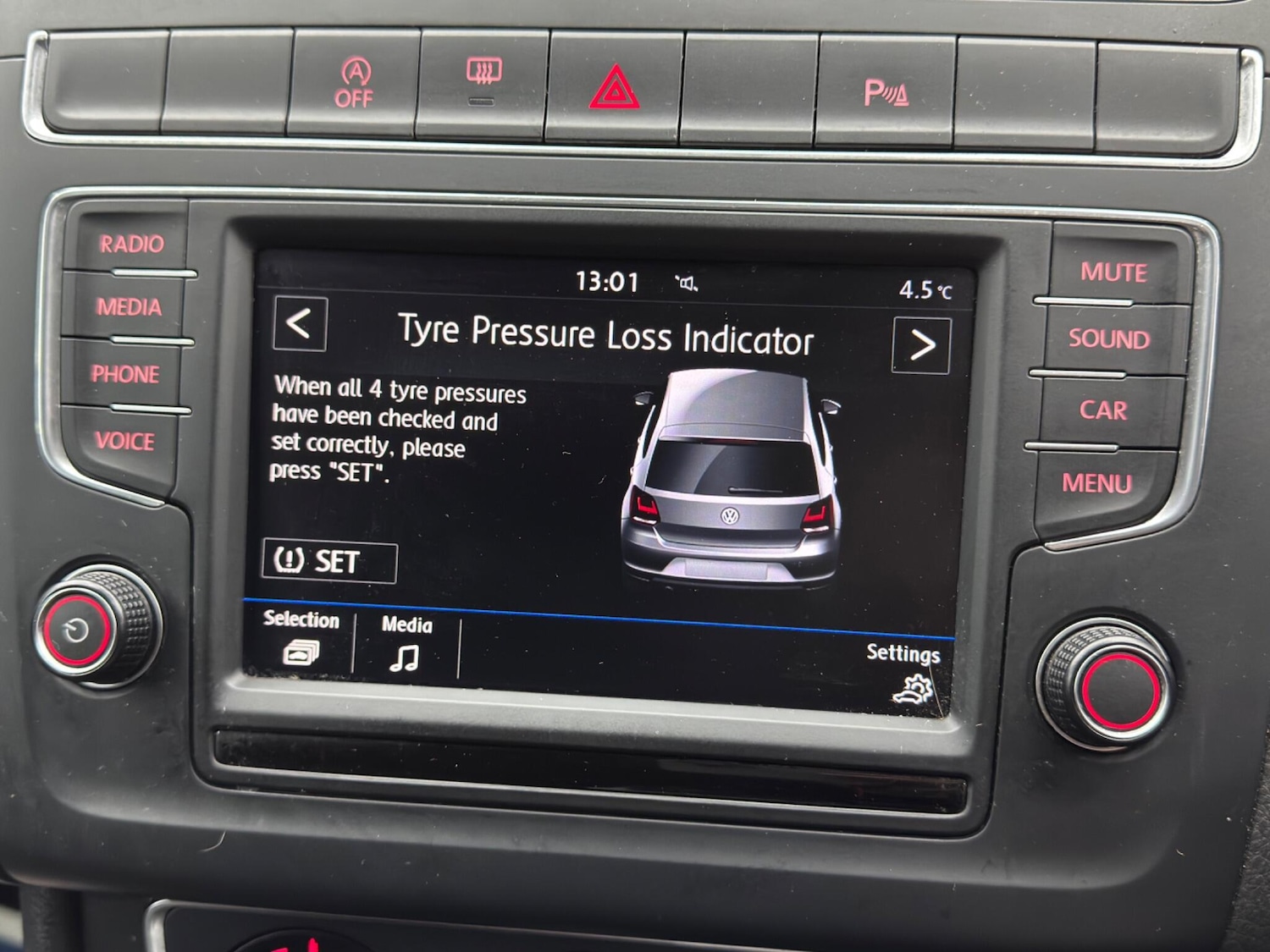 Used Volkswagen Polo 2017 for sale - 77425447: Photo 31