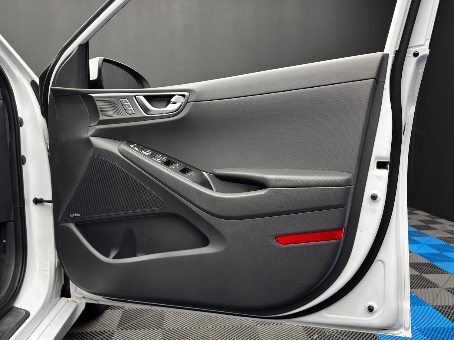 Used Hyundai IONIQ 2021 for sale - 76965258: Photo 39