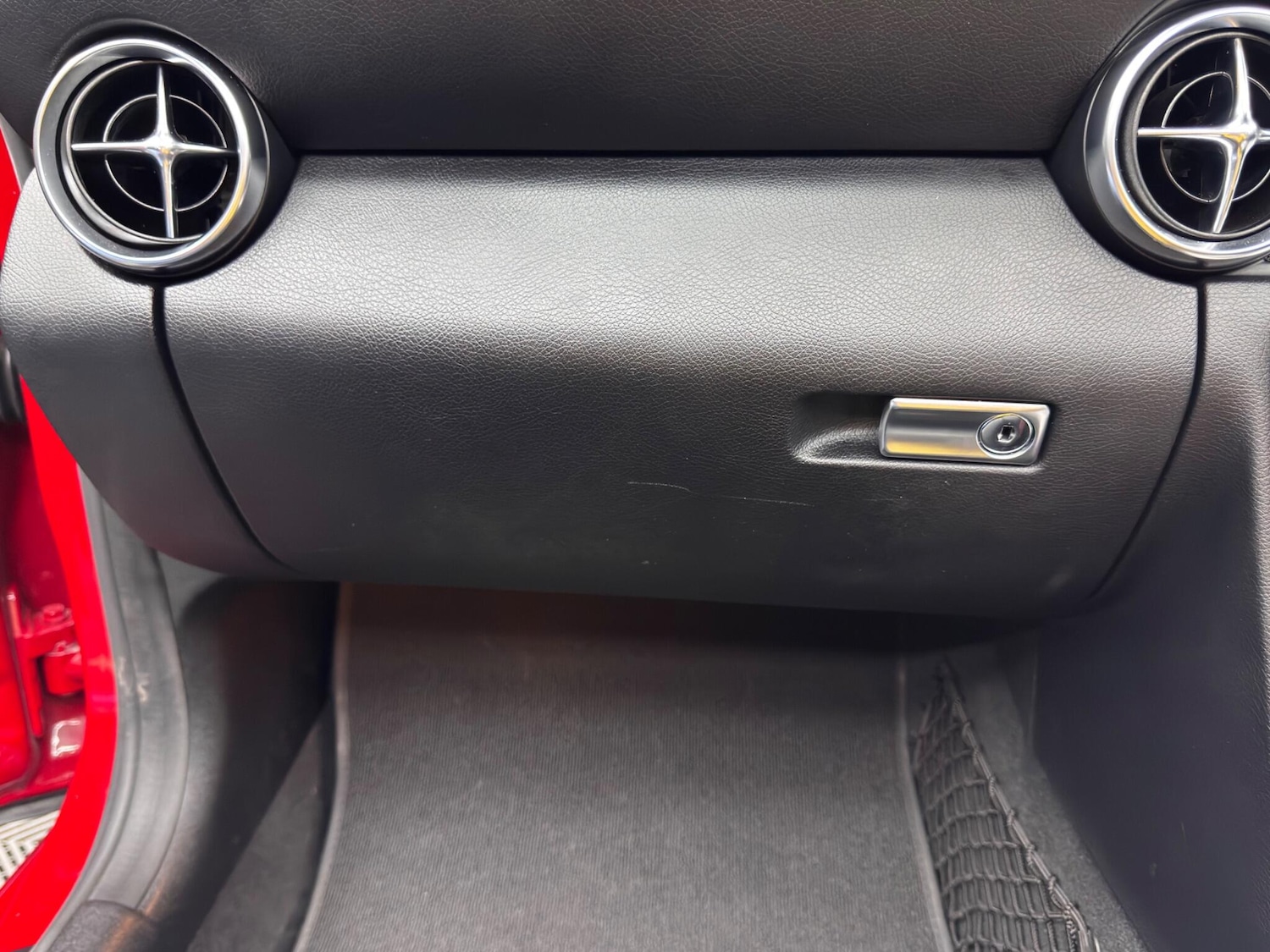 Used Mercedes-Benz SLK 2011 for sale - 76137653: Photo 30