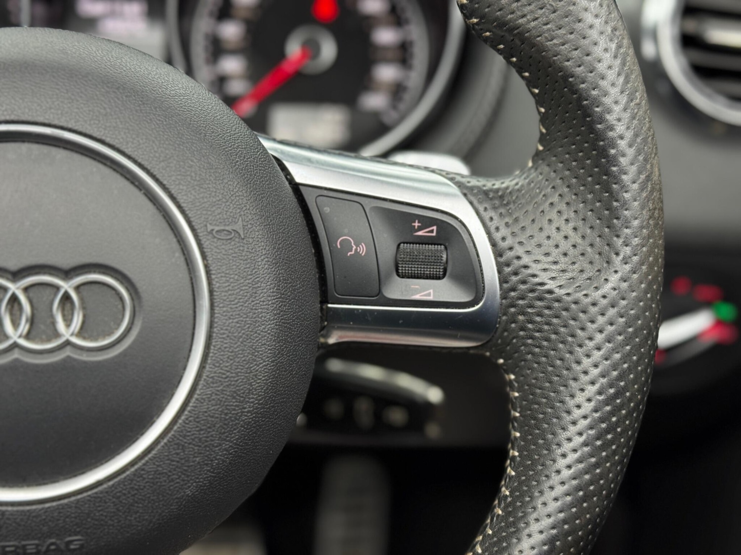 Used Jaguar F-Type 2014 for sale - 77892435: Photo 19