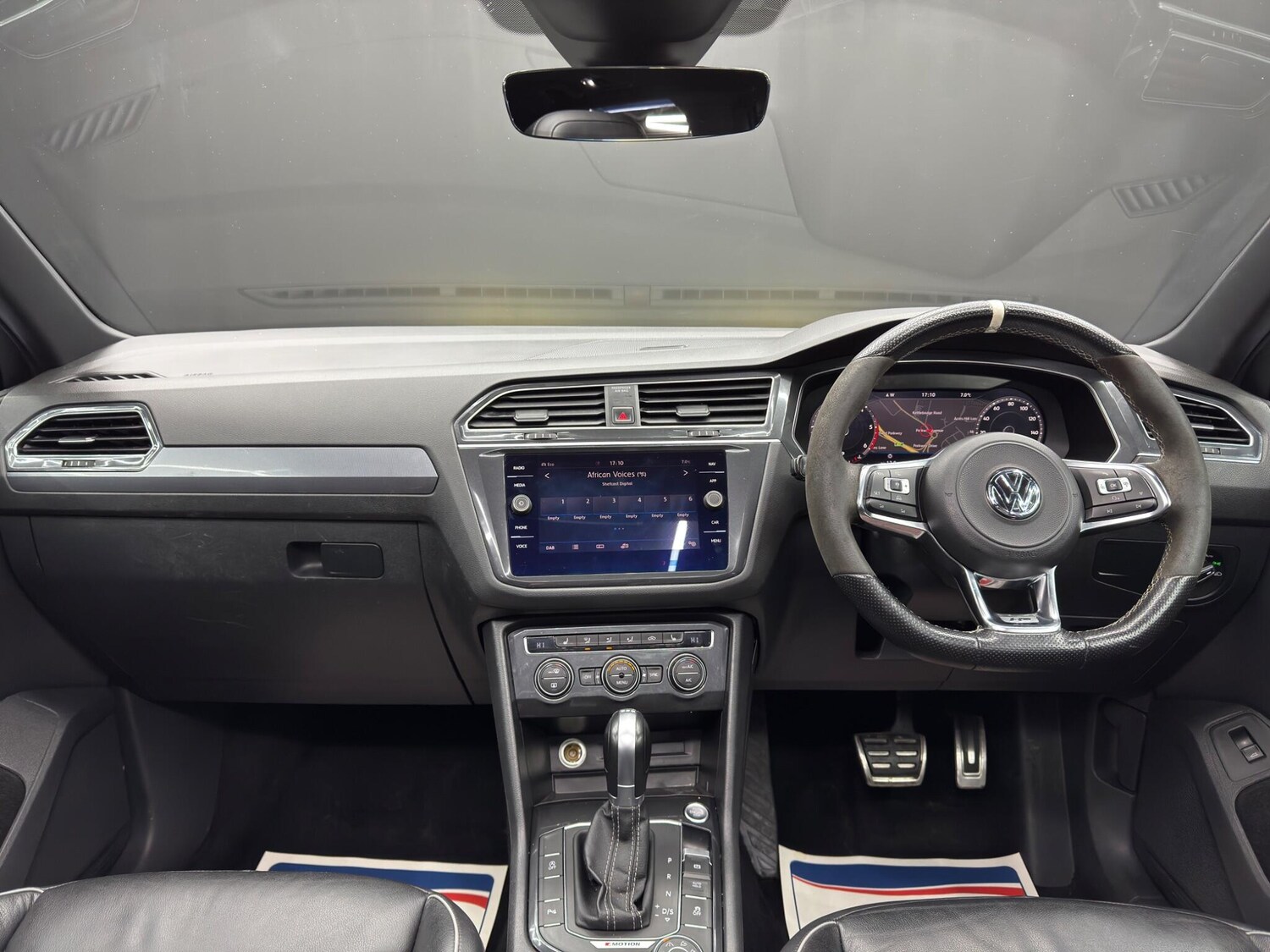 Used Volkswagen Tiguan for sale - 77510407: Photo 10