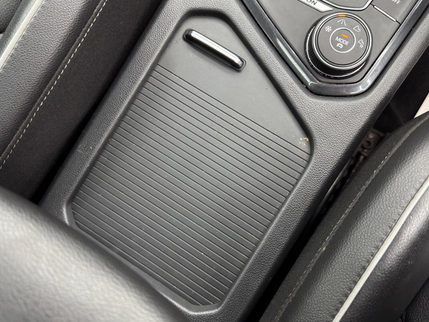 Used Volkswagen Tiguan for sale - 77510407: Photo 24