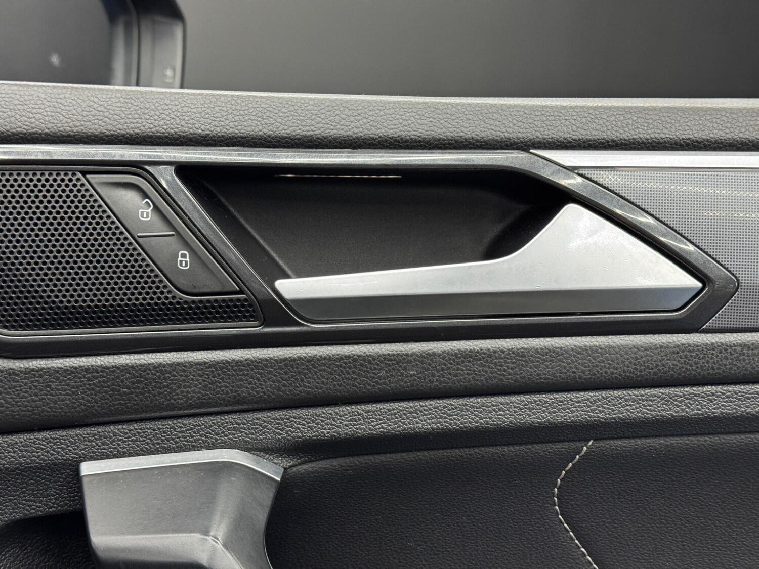 Used Volkswagen Tiguan for sale - 77510407: Photo 45