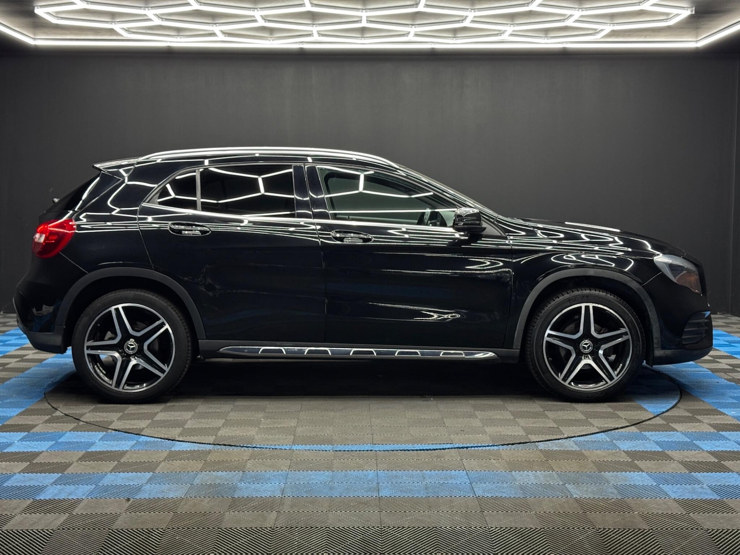 Used Mercedes-Benz GLA for sale - 78147905: Photo 4