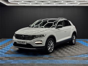 Used Volkswagen T-Roc 2019 for sale - 79726227: Photo