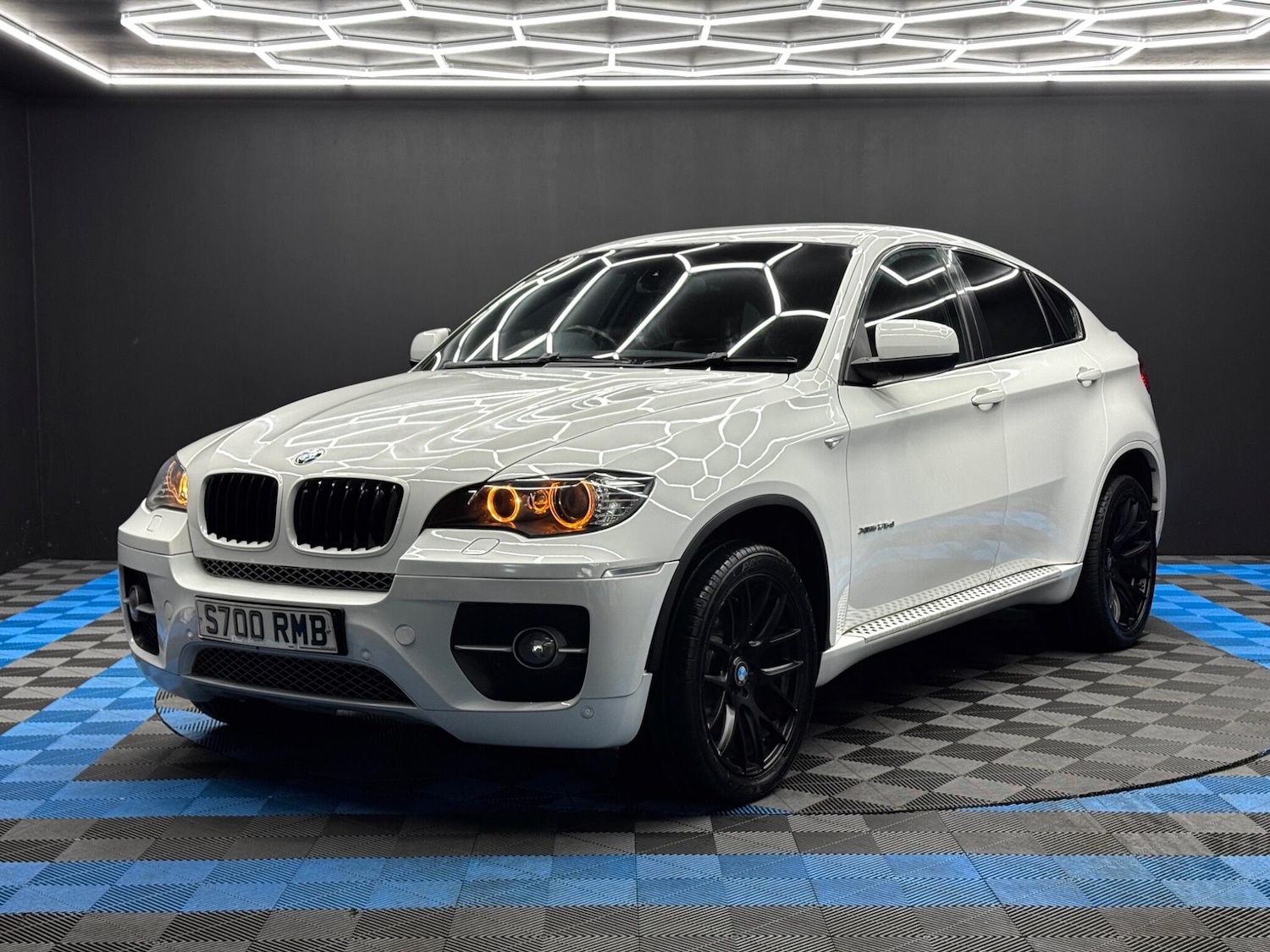 Used BMW X6 2009 for sale - 76913078: Photo 3