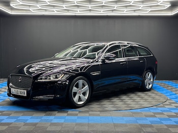 Used Jaguar XF 2018 for sale - 75953884: Photo