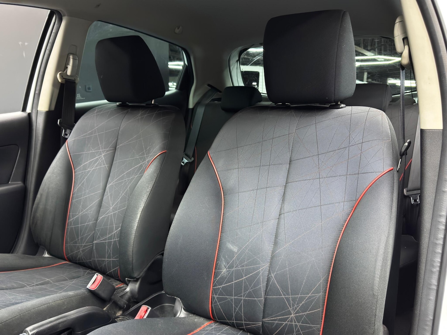 Used Mazda Mazda2 2014 for sale - 77958169: Photo 13