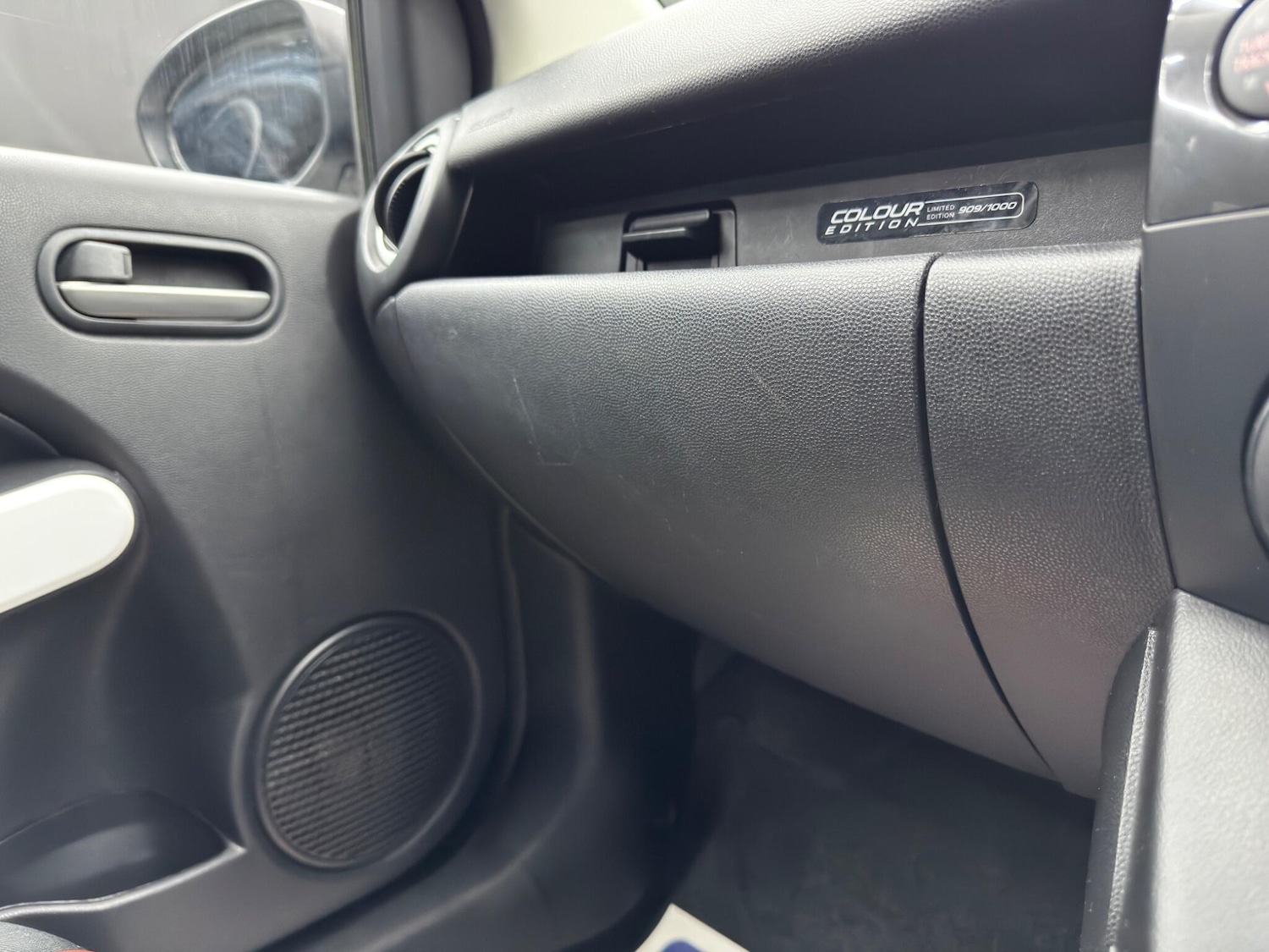 Used Mazda Mazda2 2014 for sale - 77958169: Photo 25