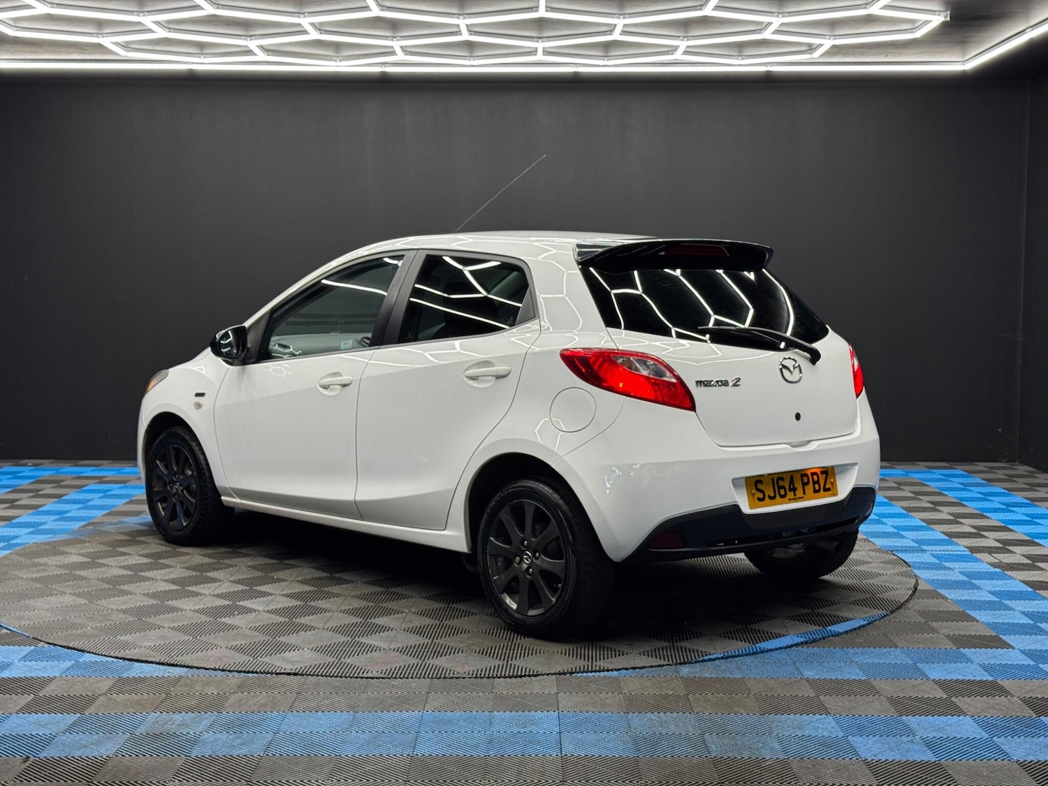 Used Mazda Mazda2 2014 for sale - 77958169: Photo 7